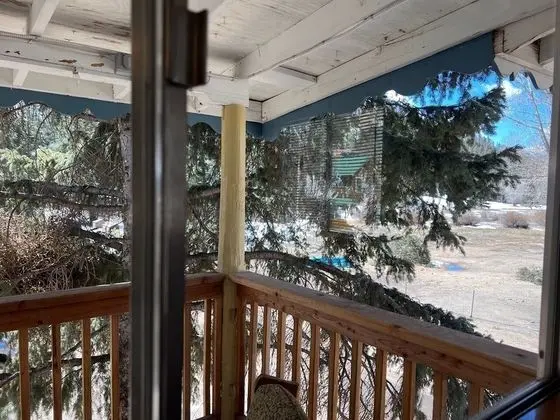 Tek Kişilik Oda, 1 Büyük (Queen) Boy Yatak, Sigara İçilmez, Dağ Manzaralı