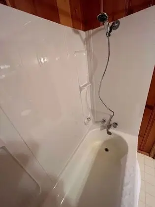 Tek Kişilik Oda, 1 Büyük (Queen) Boy Yatak, Sigara İçilmez, Dağ Yamacı