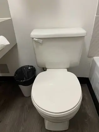 Basic Tek Büyük Yataklı Oda