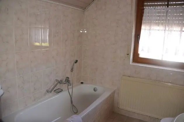 Deluxe Tek Büyük Yataklı Oda, 1 Büyük (Queen) Boy Yatak, Özel Banyo, Dağ Manzaralı