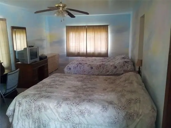 Standard Oda, 2 Büyük (Queen) Boy Yatak