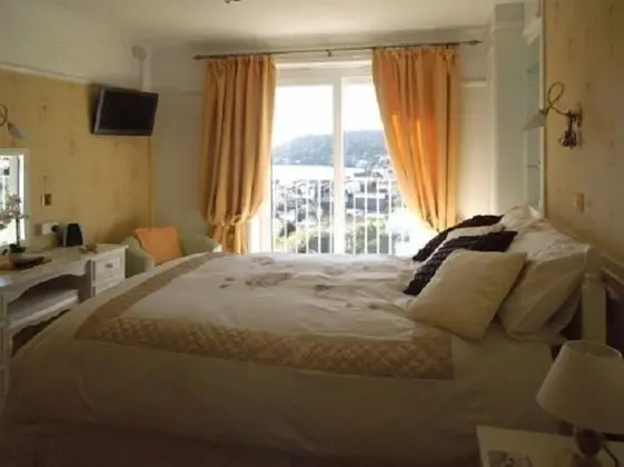 Tek Büyük Yataklı Oda, Banyolu/Duşlu (The River View)