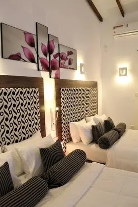 Deluxe Tek Büyük Yataklı Oda, Birden Çok Yatak, Sigara İçilebilir, Dağ Manzaralı