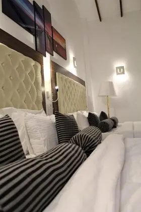 Deluxe Tek Büyük Yataklı Oda, Birden Çok Yatak, Sigara İçilebilir, Dağ Manzaralı