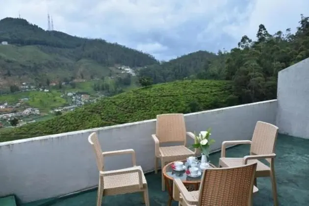 Deluxe Oda, 1 Büyük (Queen) Boy Yatak, Dağ Manzaralı