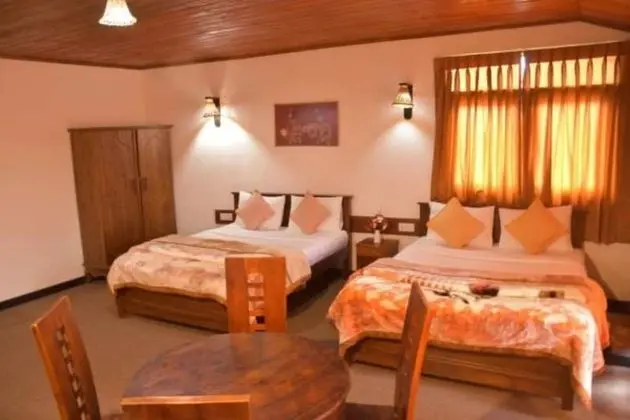 Family Tek Büyük Yataklı Oda, 2 Büyük (Queen) Boy Yatak, Dağ Manzaralı