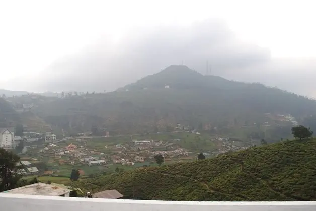 Family Tek Büyük Yataklı Oda, 2 Büyük (Queen) Boy Yatak, Dağ Manzaralı