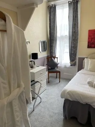 Comfort Tek Kişilik Oda