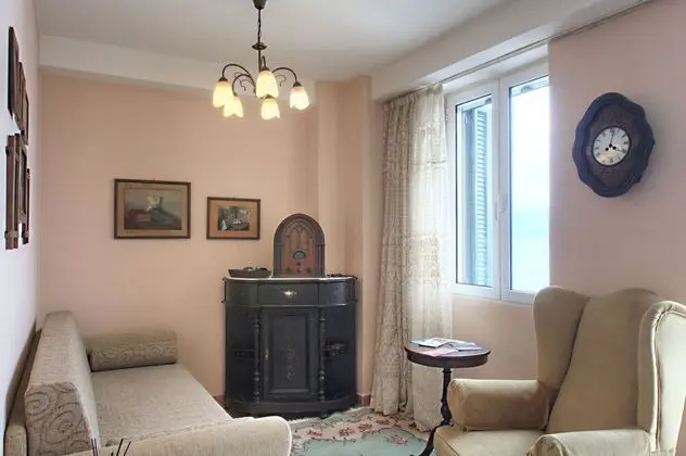 Apart Daire, Deniz Manzaralı
