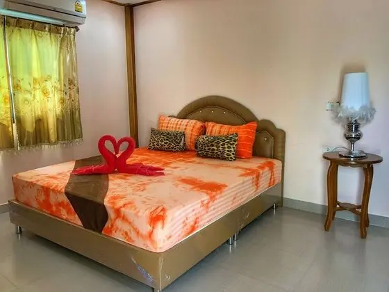 Deluxe Bungalow