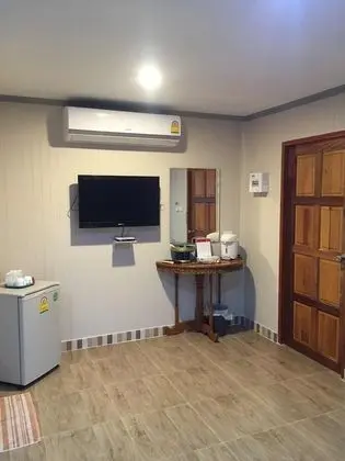 Deluxe Bungalow