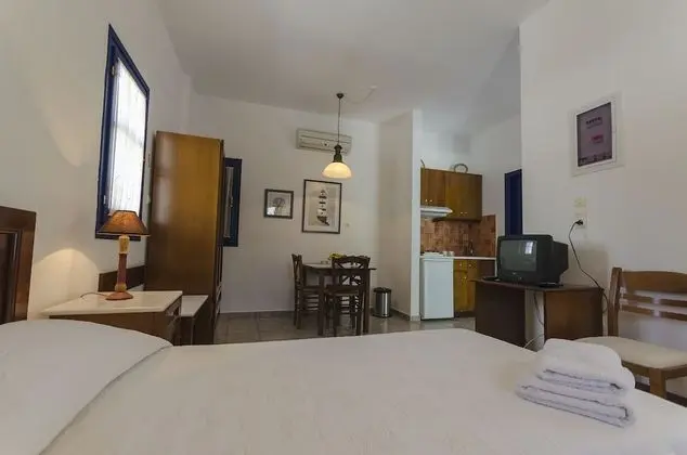 Stüdyo, Bahçe Manzaralı