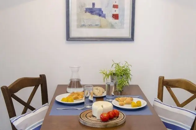 Stüdyo, Bahçe Manzaralı
