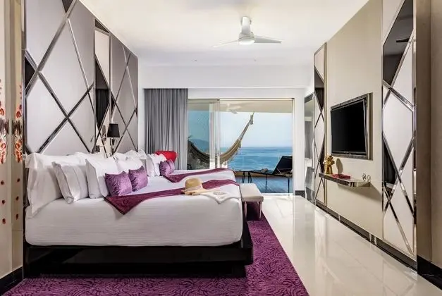 Two Ultra Suites South Connected