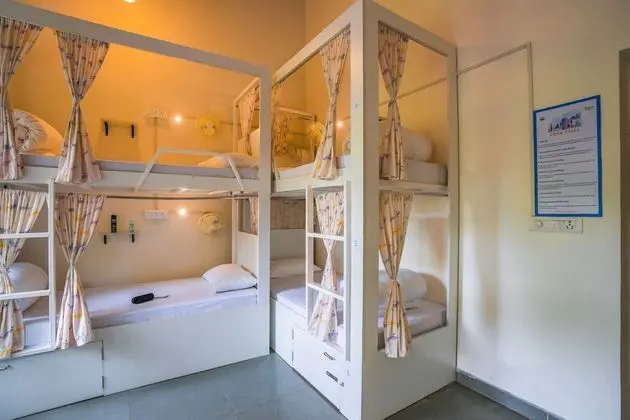 Ortak Ranzalı Oda, Karma Ranzalı Oda (6 Bed)