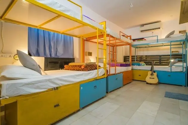 6 Bed AC Female Dorm