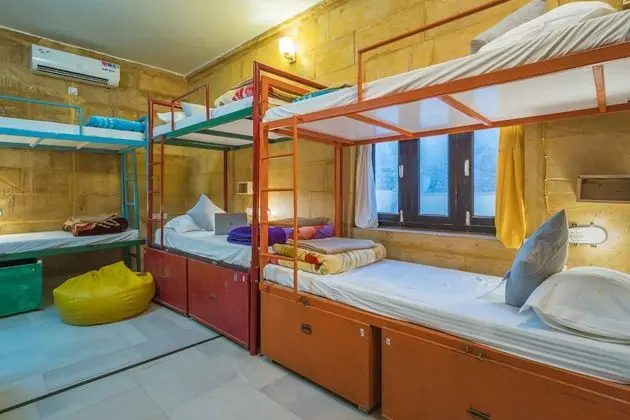 6 Bed AC Female Dorm