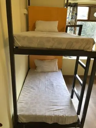 Ortak Ranzalı Oda, Sadece kadınlar için