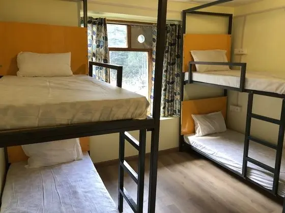 Ortak Ranzalı Oda, Sadece kadınlar için