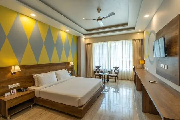 Superior King Room
