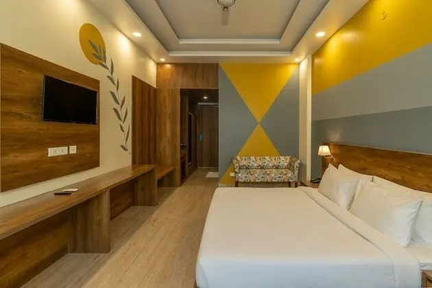 Superior King Room