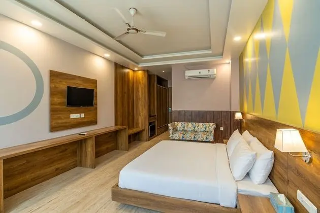 Superior King Room