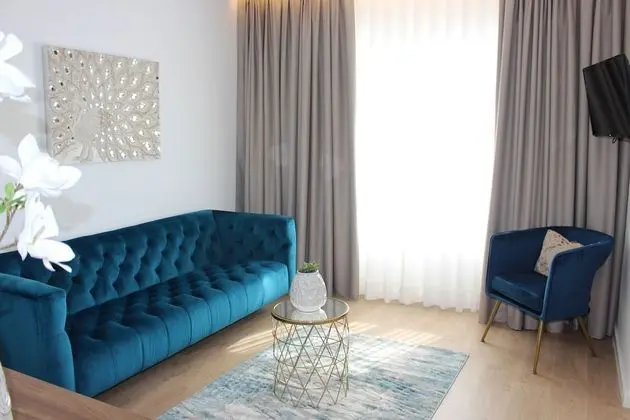 Tek Büyük veya İki Ayrı Yataklı Oda