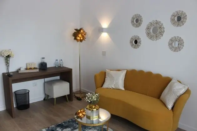 Tek Büyük veya İki Ayrı Yataklı Oda