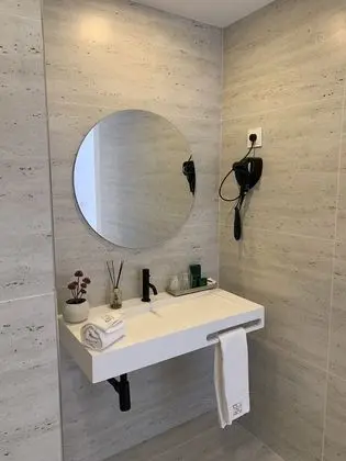 Tek Büyük veya İki Ayrı Yataklı Oda