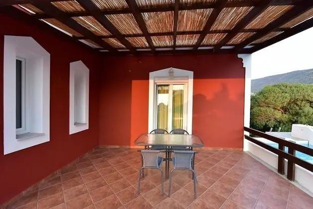 Villa, 2 Bedrooms (Red)