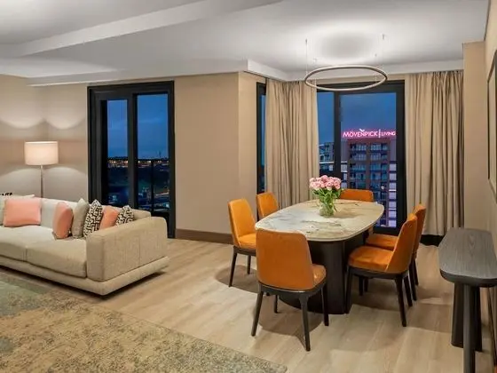 Deluxe Four Bedroom Suite