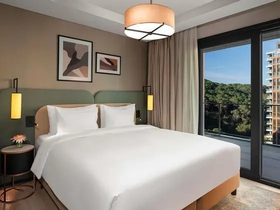 Deluxe Three Bedroom Suite