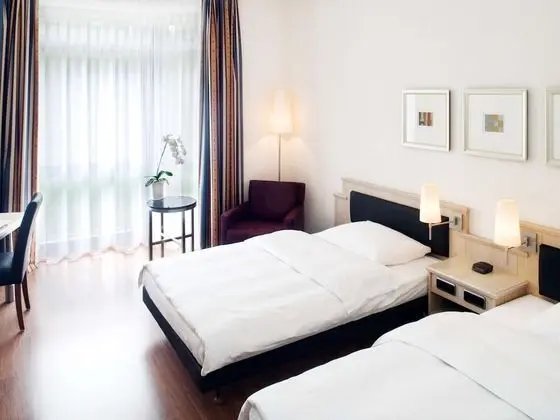 Classic İki Ayrı Yataklı Oda, 2 Tek Kişilik Yatak (Room&Bathroom renovation in 2020)