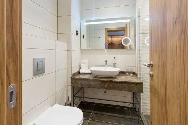 Superior Tek Büyük Yataklı Oda, 1 Çift Kişilik Yatak, Balkon