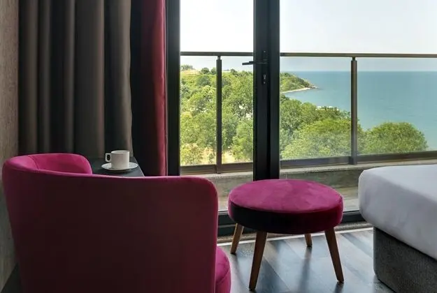 Aile Odası - Deniz Manzaralı
