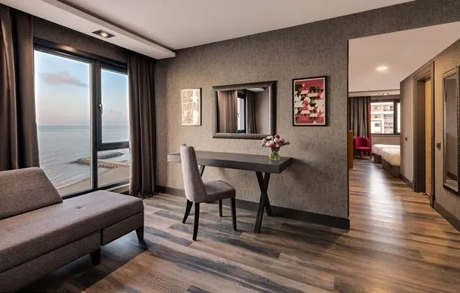 Senior Suite - Deniz  Manzaralı