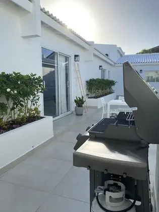 Apart Daire, Banyolu/Duşlu, Avlu Manzaralı (White)