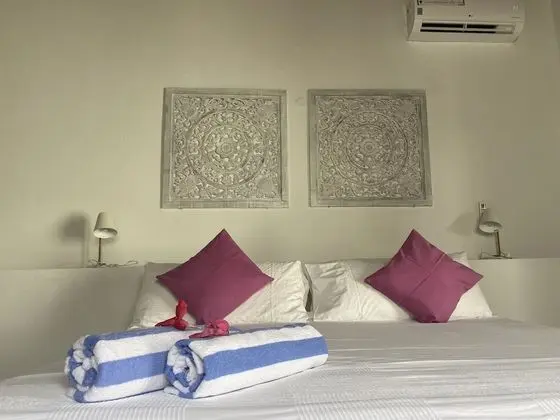 Apart Daire, Banyolu/Duşlu, Avlu Manzaralı (White)