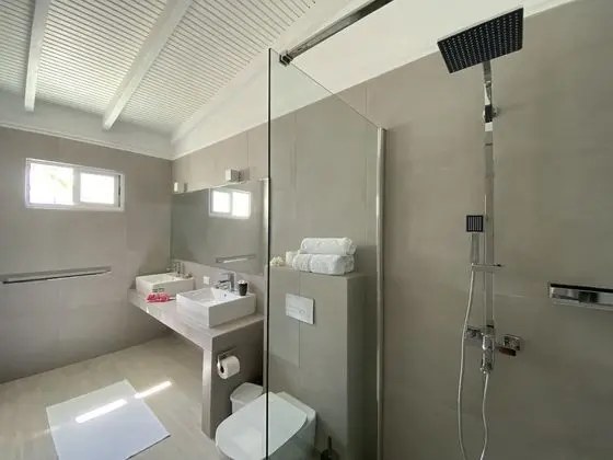 Apart Daire, Banyolu/Duşlu, Avlu Manzaralı (White)