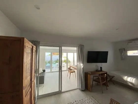 Apart Daire, Banyolu/Duşlu, Havuz Manzaralı (Pool View)