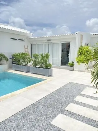 Apart Daire, Banyolu/Duşlu, Havuz Manzaralı (Pool View)