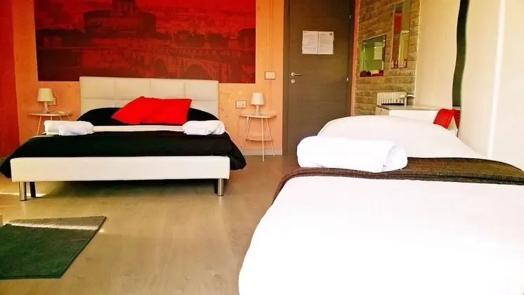 Standard Üç Kişilik Oda, Balkon