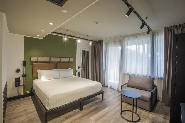 Superior Üç Kişilik Oda, Balkon