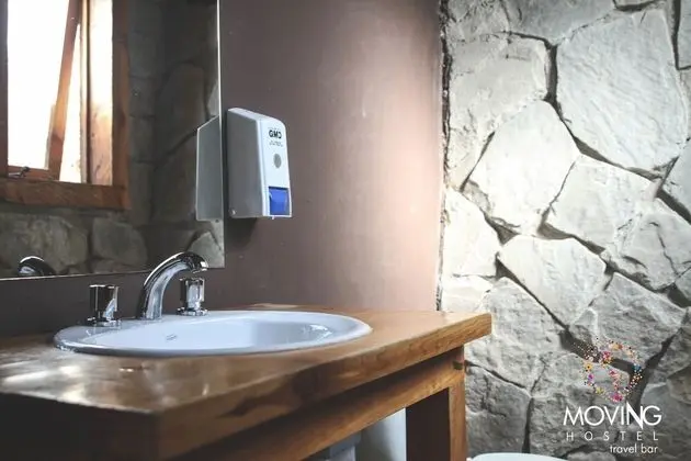 İki Ayrı Yataklı Oda, Ortak Banyo, Göl Manzaralı