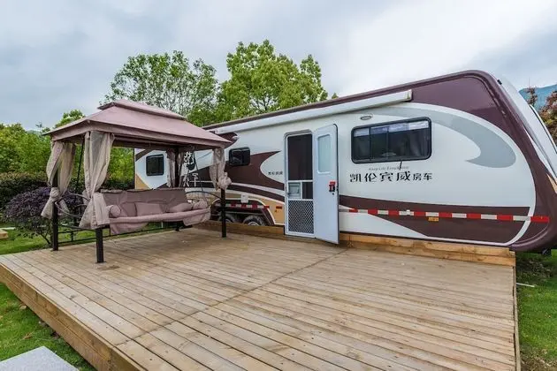 Elite Karavan