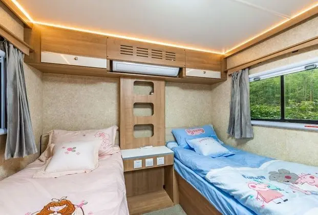 Elite Karavan