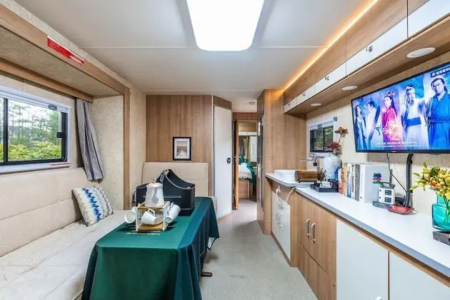 Elite Karavan