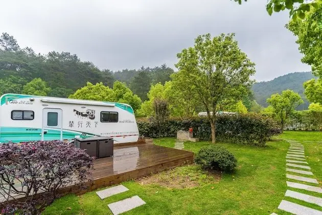 Exclusive Karavan