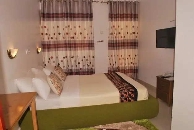 Deluxe Tek Büyük Yataklı Oda