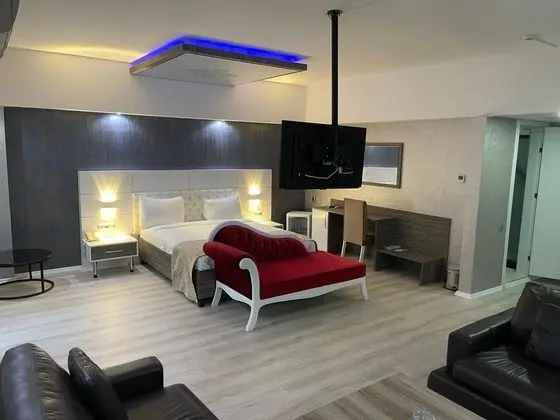 Prince Suite Oda